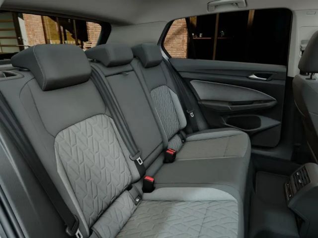 Volkswagen Golf 1.5 TSI Golf VIII Life