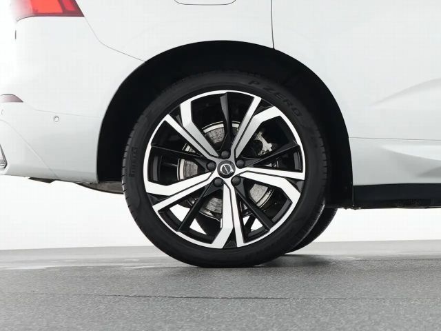 Volvo XC60 AWD R-Design Recharge T8