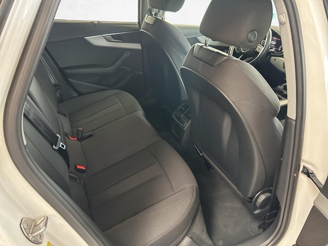 Audi A4 35 TDI Avant S-Tronic