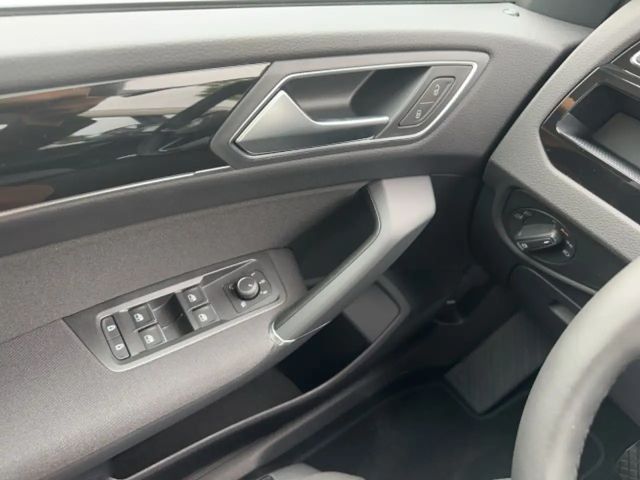 Volkswagen Touran 1.5 TSI DSG Highline