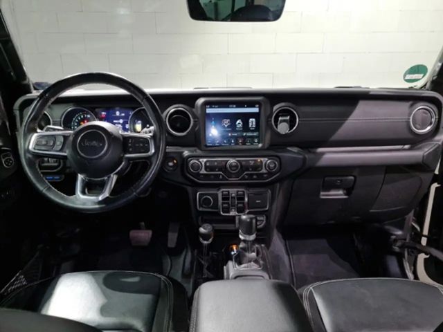 Jeep Wrangler 4xe Sahara