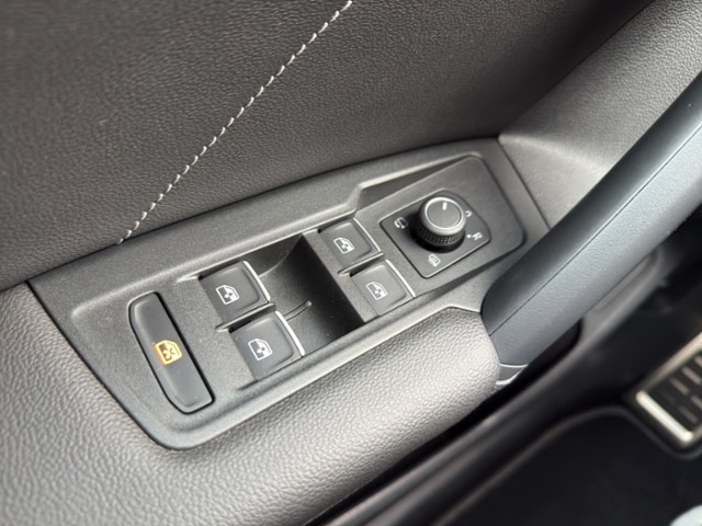 Volkswagen Tiguan 2.0 TSI Pro