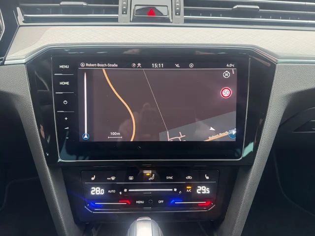 Volkswagen Passat 2.0 TSI Business DSG Variant