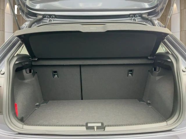 Volkswagen Polo 1.0 TSI DSG Style