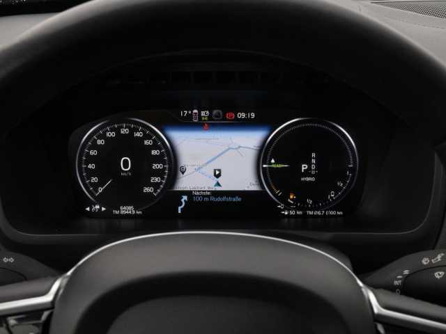 Volvo XC90 R-Design Recharge