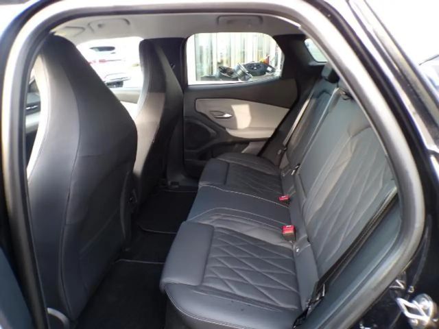 Ford Explorer Premium RWD