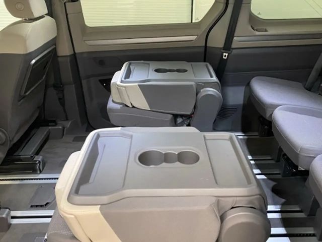 Volkswagen Multivan 2.0 TDI DSG Lang Life T7