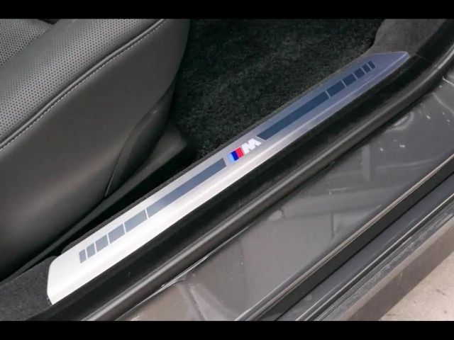 BMW 750 M-Sport Sedan