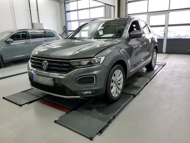 Volkswagen T-Roc 1.5 TSI DSG Sport