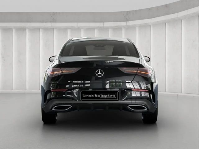 Mercedes-Benz CLA 200 AMG Line Coupé