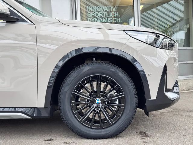 BMW iX1 xDrive30
