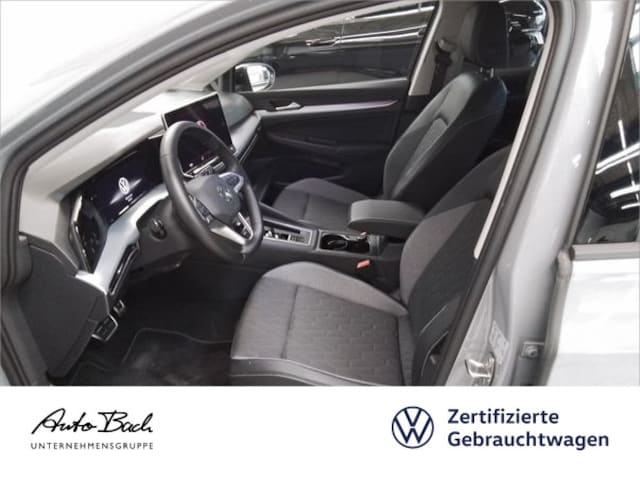 Volkswagen Golf 1.5 eTSI DSG Golf VIII