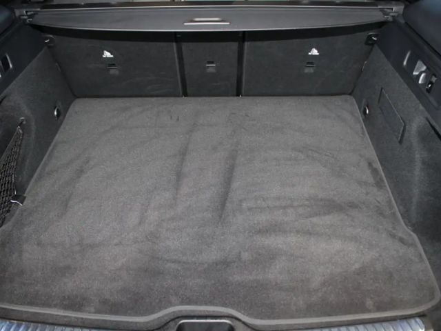 Mercedes-Benz GLC 300 4MATIC AMG Line