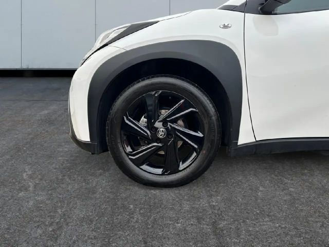 Toyota Aygo X Business
