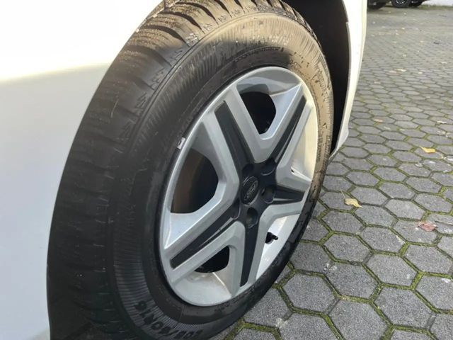 Ford Focus Cool & Connect