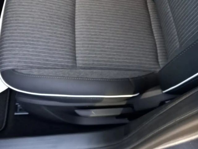 Mitsubishi Colt Hybrid