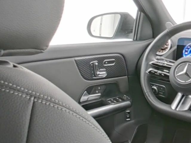 Mercedes-Benz EQA 350 4MATIC