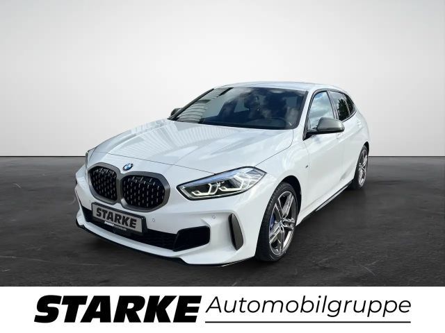 BMW M140i Sedan xDrive