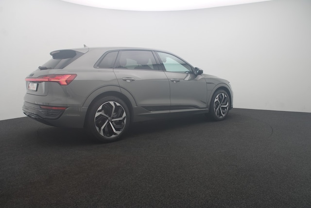 Audi Q8 e-tron 50 Quattro