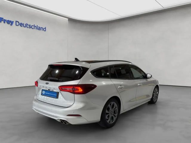 Ford Focus ST Line Wagon