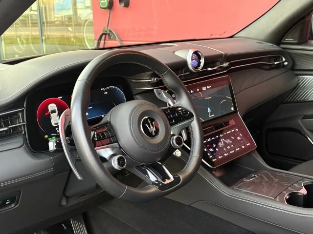 Maserati Grecale Modena