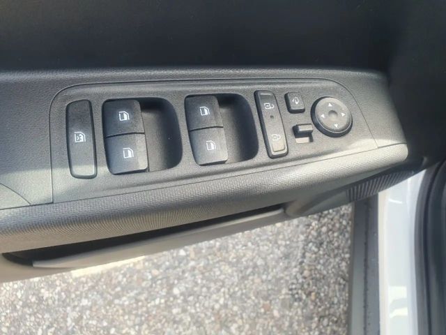 Hyundai INSTER 49 kWh