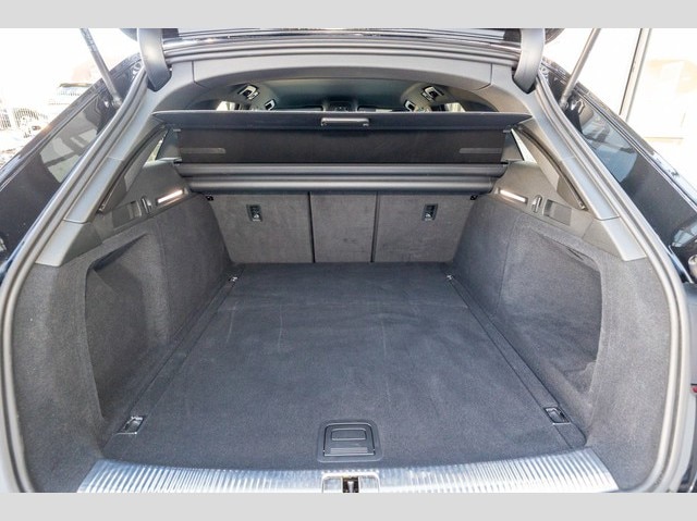 Audi A4 35 TFSI Avant S-Tronic