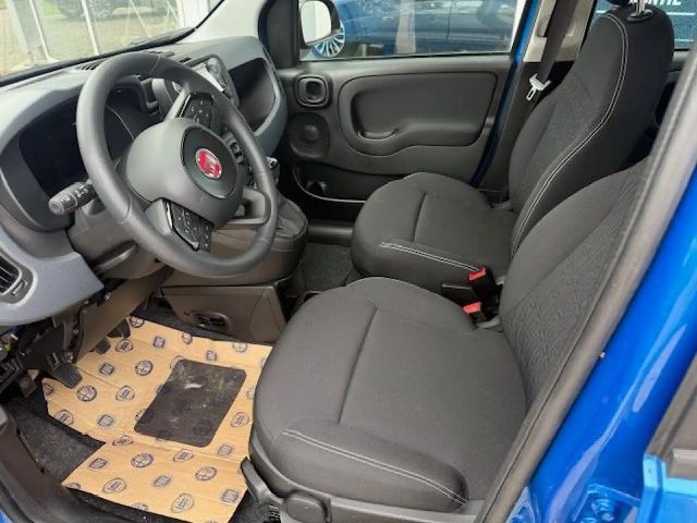 Fiat Panda Hybrid 1,0 70 PS mit Tempomat