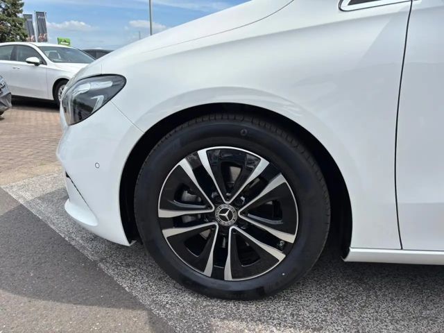 Mercedes-Benz B 200 B 200 d