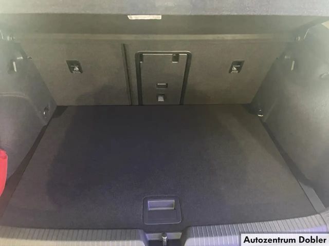 Volkswagen Golf 1.5 TSI Golf VIII