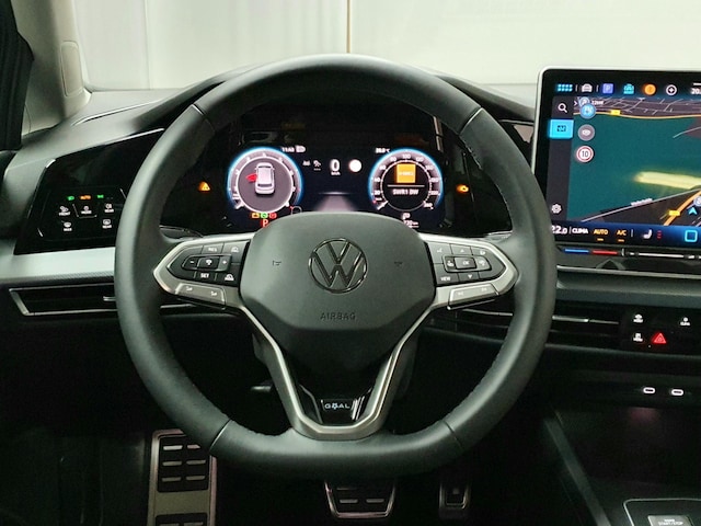 Volkswagen Golf 1.5 eTSI DSG