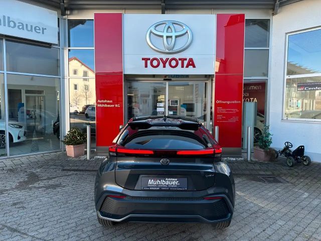 Toyota C-HR Hybride Team D Technik