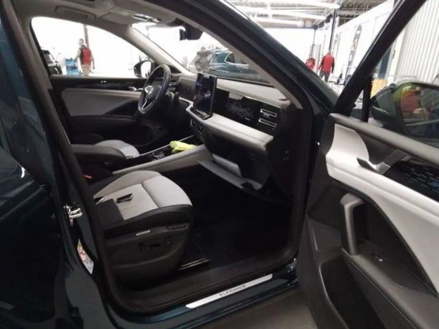 Volkswagen Tiguan DSG Elegance Elegance