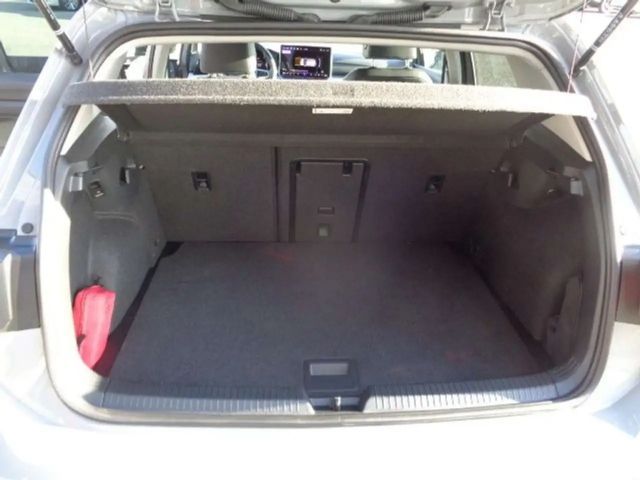 Volkswagen Golf 1,5 TSI Goal *LED *Navi *AHK