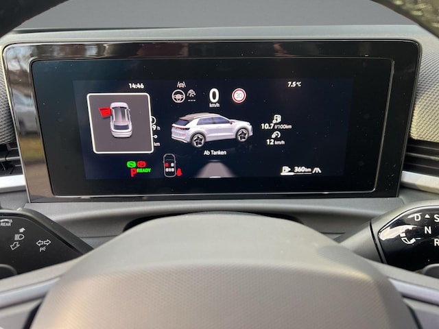 Volkswagen T-Roc 1.5 eTSI DSG R-Line