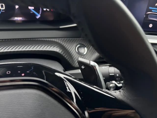 Peugeot 2008 Allure Pack EAT8