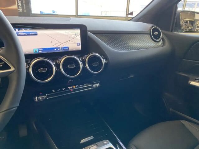 Mercedes-Benz B 180 Progressive