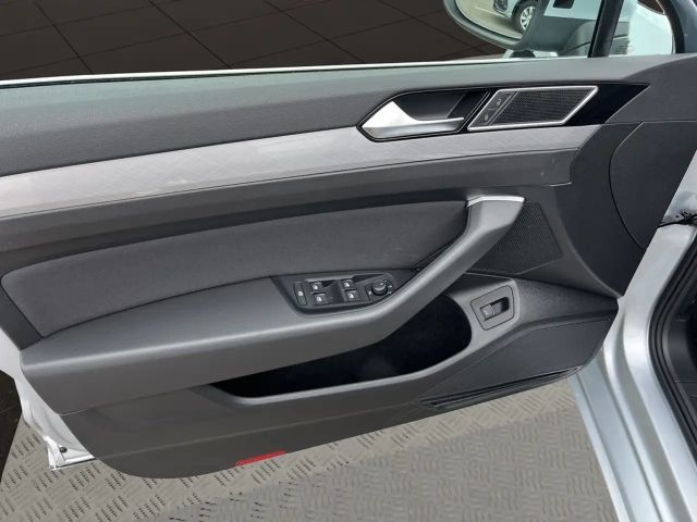 Volkswagen Passat 2.0 TDI Business DSG Variant