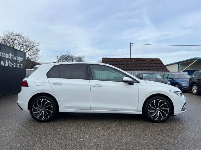 Volkswagen Golf 1.5 TSI Life