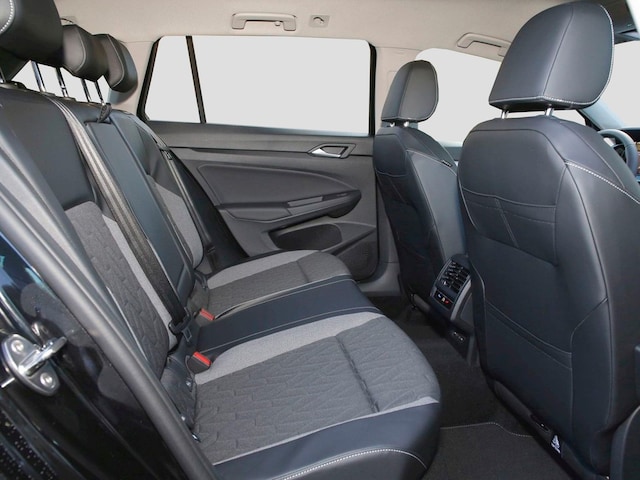 Volkswagen Golf 2.0 TDI DSG Life Variant