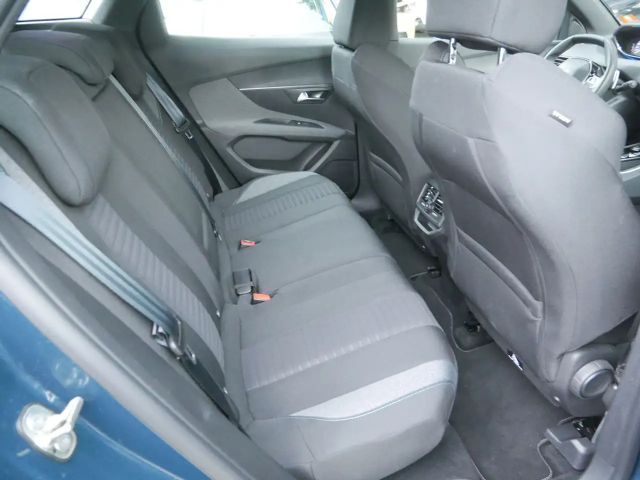 Peugeot 3008 Active Pack EAT8 PureTech