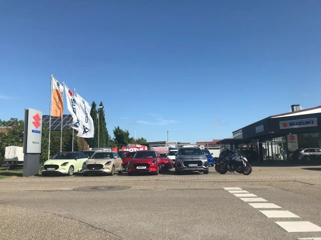 Suzuki S-Cross Hybrid