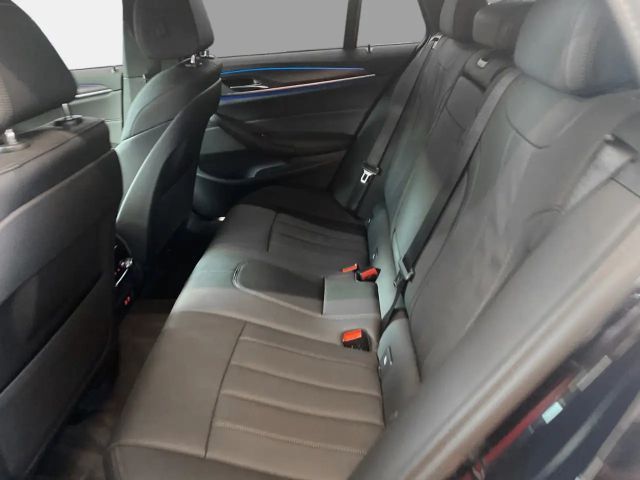 BMW 530 530e Touring