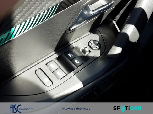 Peugeot 2008 Allure Pack