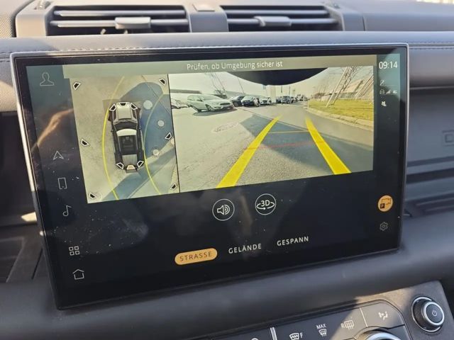 Land Rover Defender 110