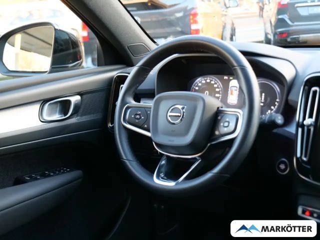 Volvo XC40 Core Recharge T4