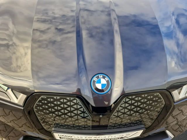 BMW iX xDrive40