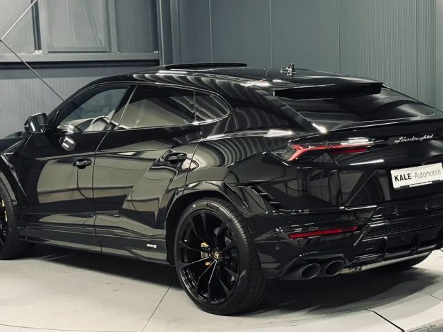 Lamborghini Urus S