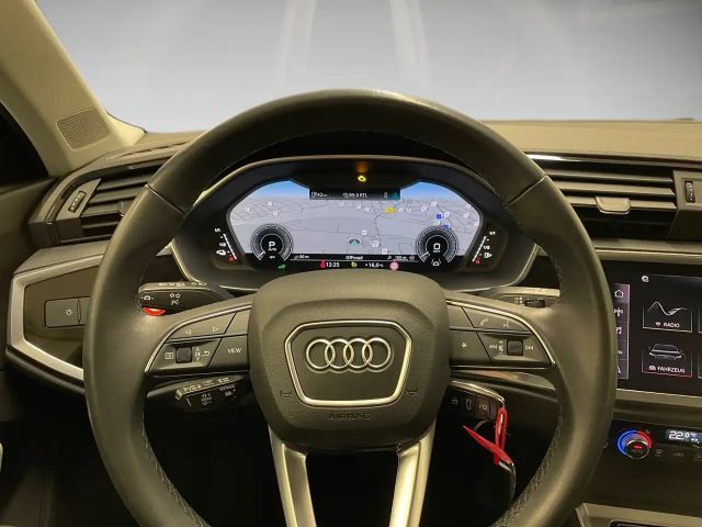 Audi Q3 45 TFSI Hybride