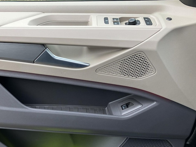 Volkswagen Multivan 2.0 TDI DSG Life T7